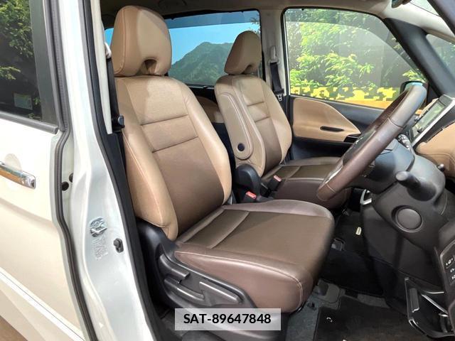 Nissan SERENA 2016-10 7869266-7