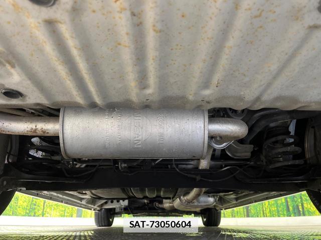 Nissan SERENA 2015-01 7869421-18