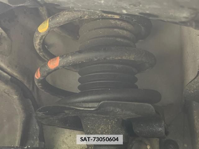 Nissan SERENA 2015-01 7869421-19