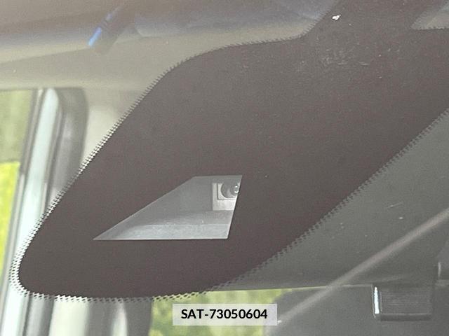 Nissan SERENA 2015-01 7869421-4