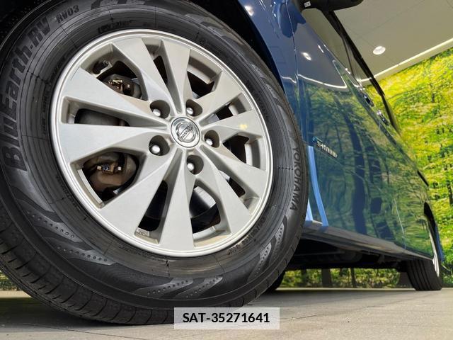 Nissan SERENA 2016-11 7870462-12