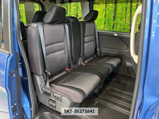 Nissan SERENA 2016-11 7870462-7