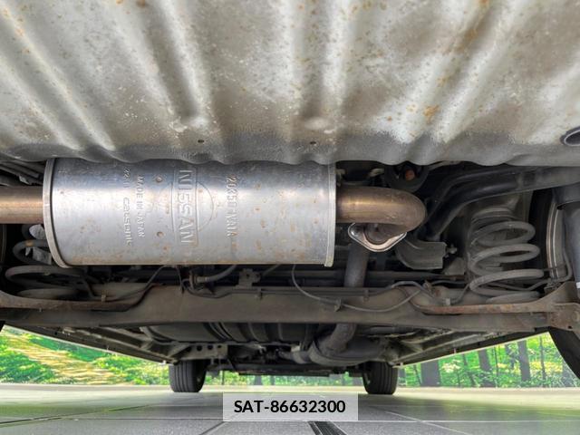 Nissan SERENA 2014-03 7872181-18