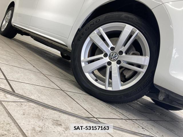 VolksWagen SHARAN 2019-08 7871418-11