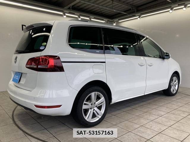 VolksWagen SHARAN 2019-08 7871418-16