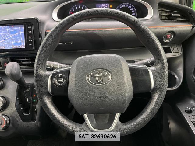 Toyota SIENTA 2015-10 7867877-10