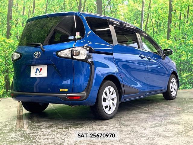 Toyota SIENTA 2015-11 7868306-15