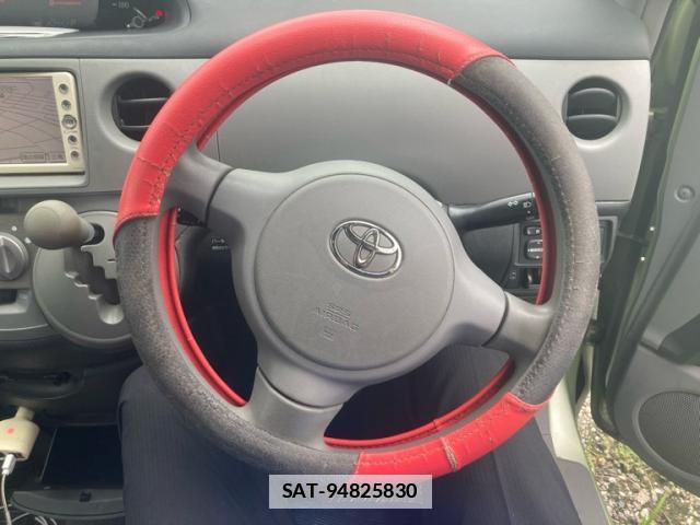 Toyota SIENTA 2010-12 7868633-6