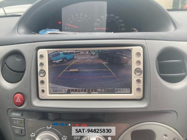 Toyota SIENTA 2010-12 7868633-9