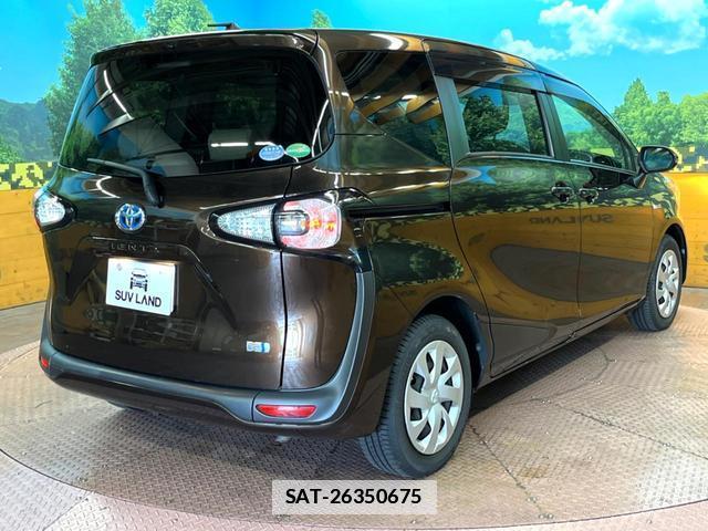 Toyota SIENTA 2018-01 7869214-17