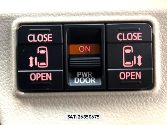 Toyota SIENTA 2018-01 7869214-5