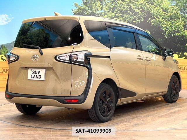 Toyota SIENTA 2022-06 7869287-17