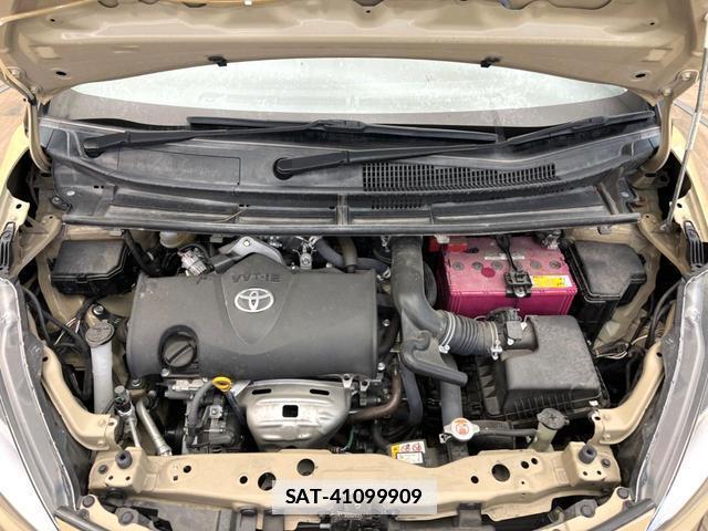 Toyota SIENTA 2022-06 7869287-18