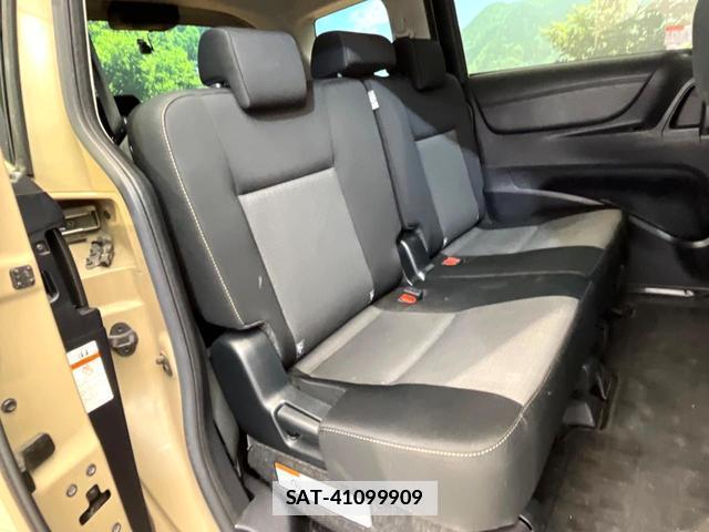 Toyota SIENTA 2022-06 7869287-8