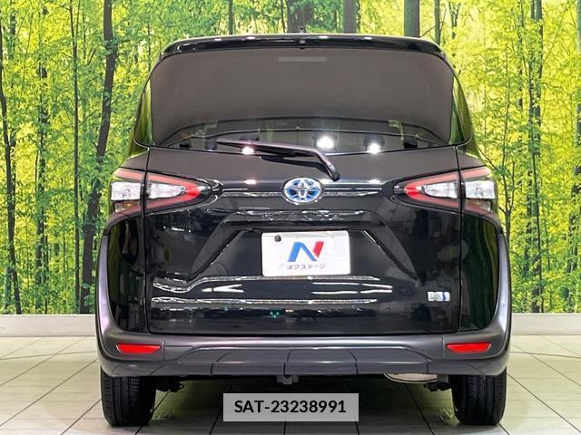 Toyota SIENTA 2015-12 7869517-14