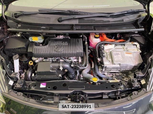 Toyota SIENTA 2015-12 7869517-17