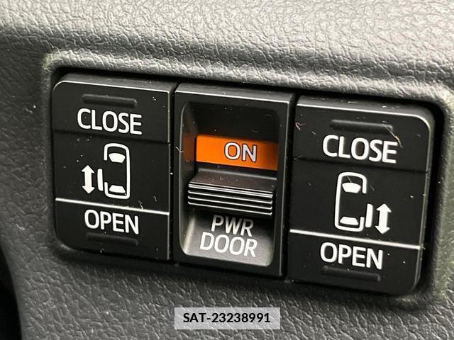 Toyota SIENTA 2015-12 7869517-3