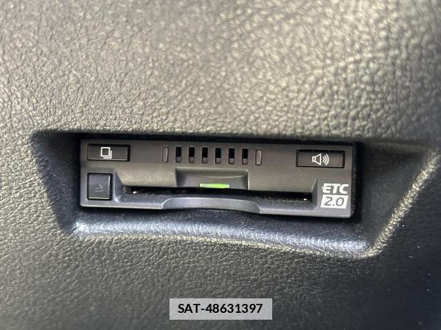 Toyota SIENTA 2021-05 7869581-6
