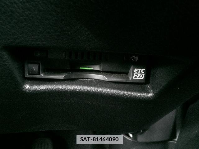 Toyota SIENTA 2019-04 7869612-16