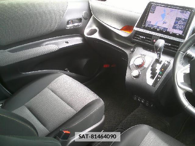 Toyota SIENTA 2019-04 7869612-9