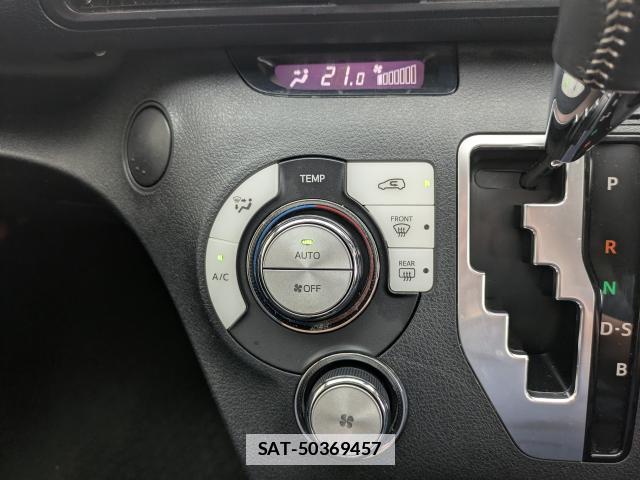 Toyota SIENTA 2015-12 7869905-19