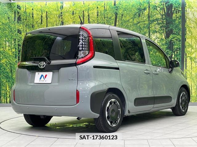 Toyota SIENTA 2025-07 7870095-17