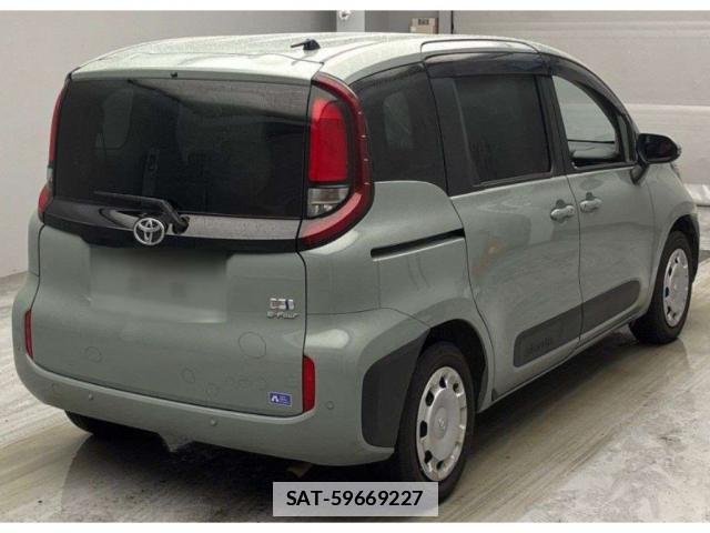 Toyota SIENTA 2023-06 7870611-4