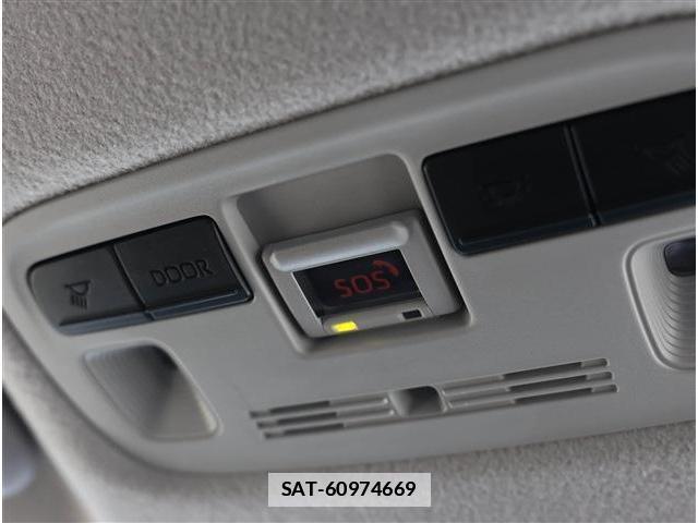 Toyota SIENTA 2024-03 7871328-11
