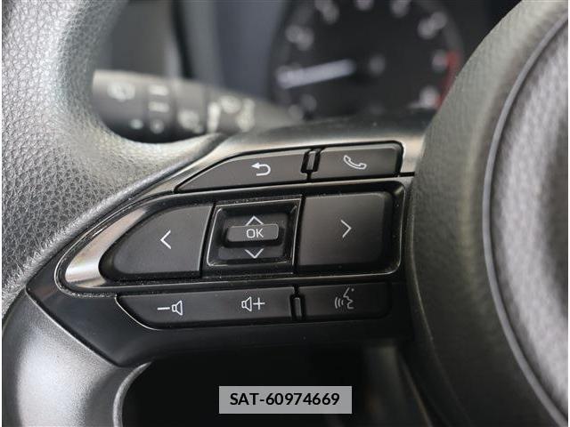 Toyota SIENTA 2024-03 7871328-13