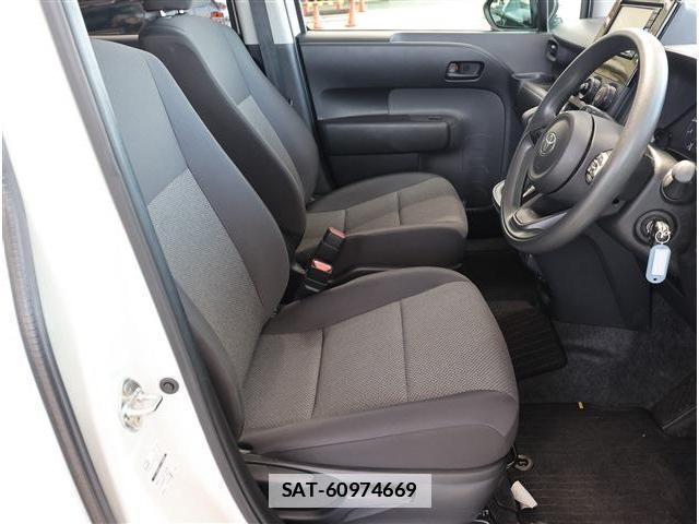 Toyota SIENTA 2024-03 7871328-15