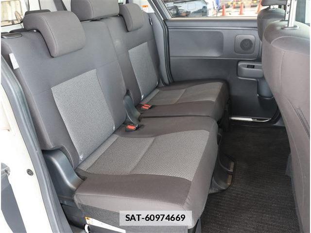 Toyota SIENTA 2024-03 7871328-16