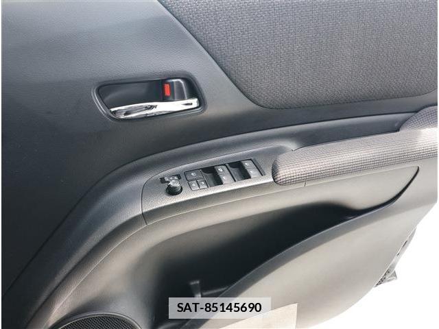 Toyota SIENTA 2020-08 7871337-4