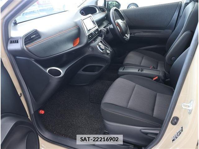 Toyota SIENTA 2020-05 7871346-14