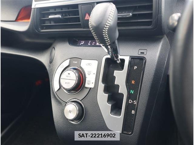 Toyota SIENTA 2020-05 7871346-9