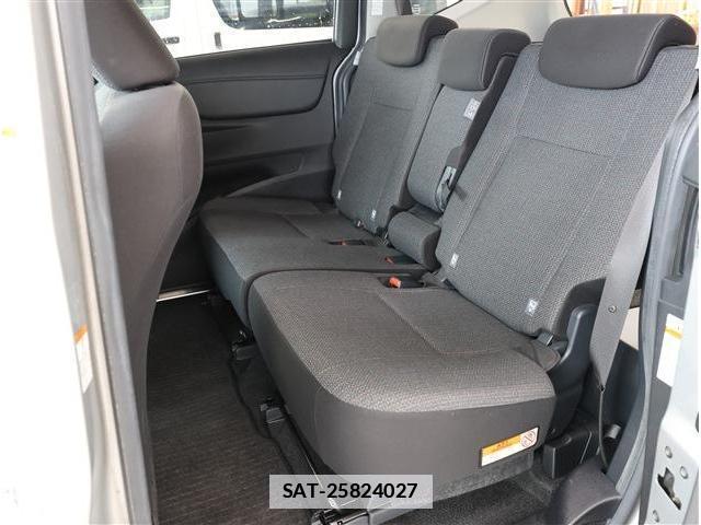 Toyota SIENTA 2021-06 7871369-14