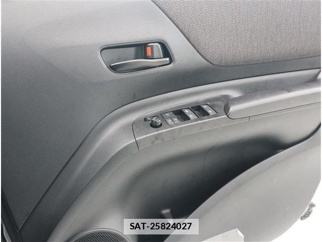 Toyota SIENTA 2021-06 7871369-4