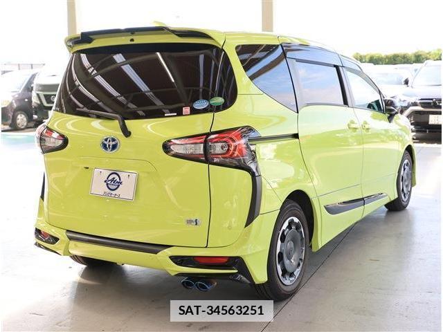 Toyota SIENTA 2020-01 7871385-7