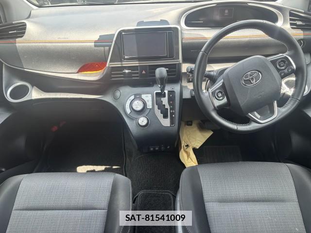 Toyota SIENTA 2021-07 7871688-10