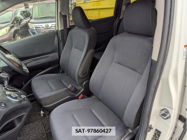 Toyota SIENTA 2015-12 7871768-5