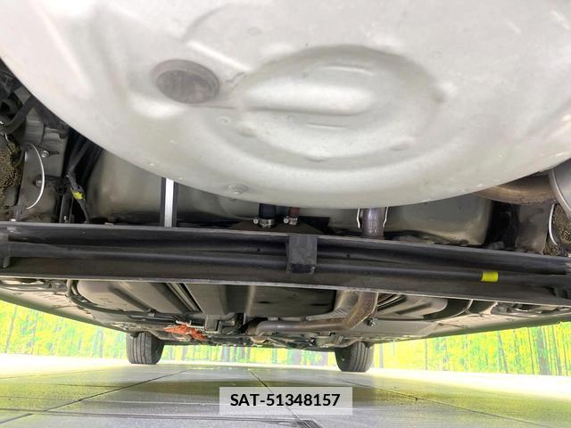 Toyota SIENTA 2016-09 7872406-18