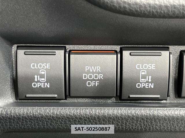 Toyota SIENTA 2026-06 7872707-3