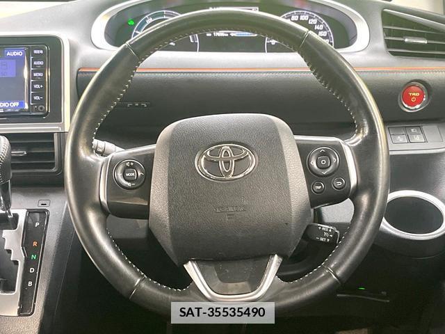 Toyota SIENTA 2021-10 7872818-10
