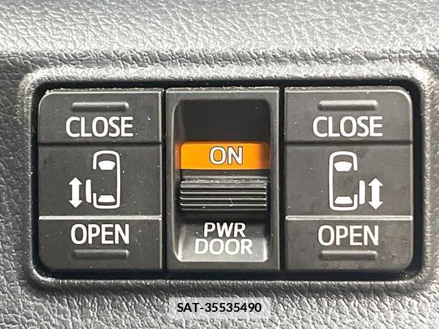 Toyota SIENTA 2021-10 7872818-5