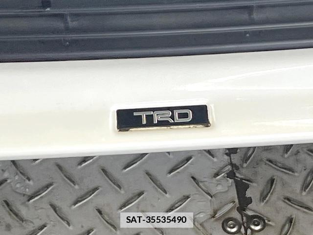 Toyota SIENTA 2021-10 7872818-6