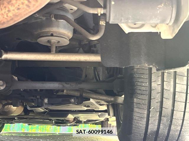 Nissan SKYLINE 2016-07 7868773-19