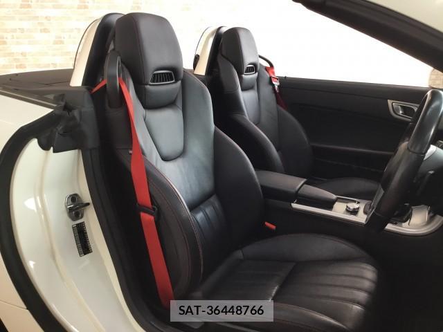 Mercedes Benz SLK 2013-07 7872392-14