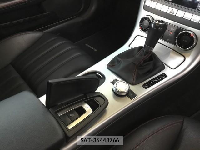 Mercedes Benz SLK 2013-07 7872392-19