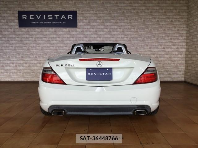 Mercedes Benz SLK 2013-07 7872392-5