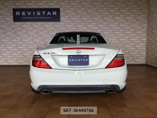 Mercedes Benz SLK 2013-07 7872392-6