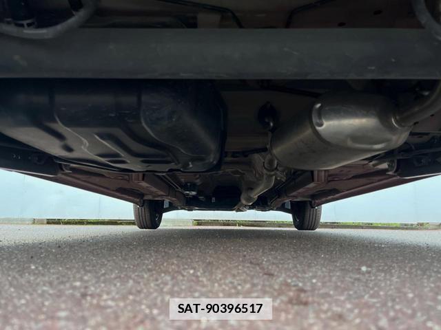 Suzuki SPACIA 2017-02 7868449-18